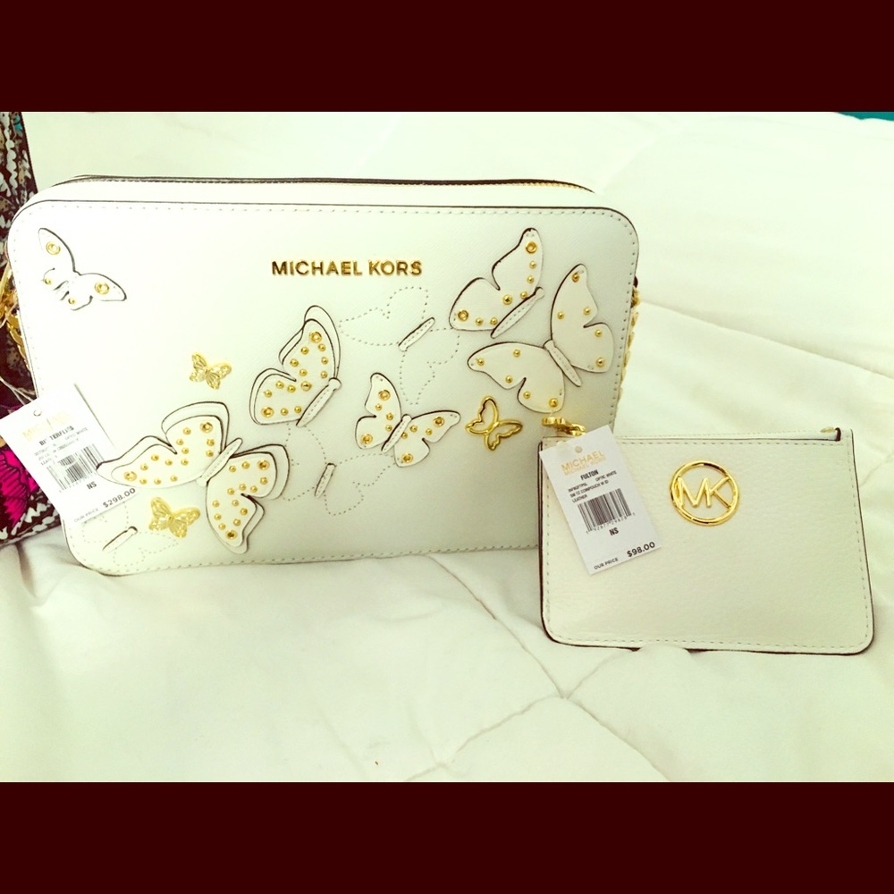 AUTHENTIC NWT MICHAEL KORS WHITE CROSSBODY